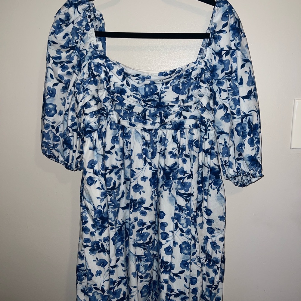 Abercrombie puff sleeve dress